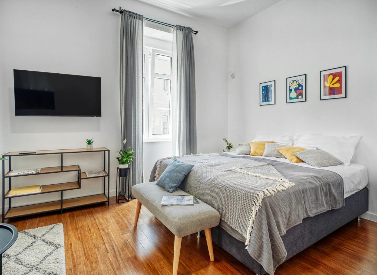 Berry Berry Studios By Flat White Zagreb Extérieur photo