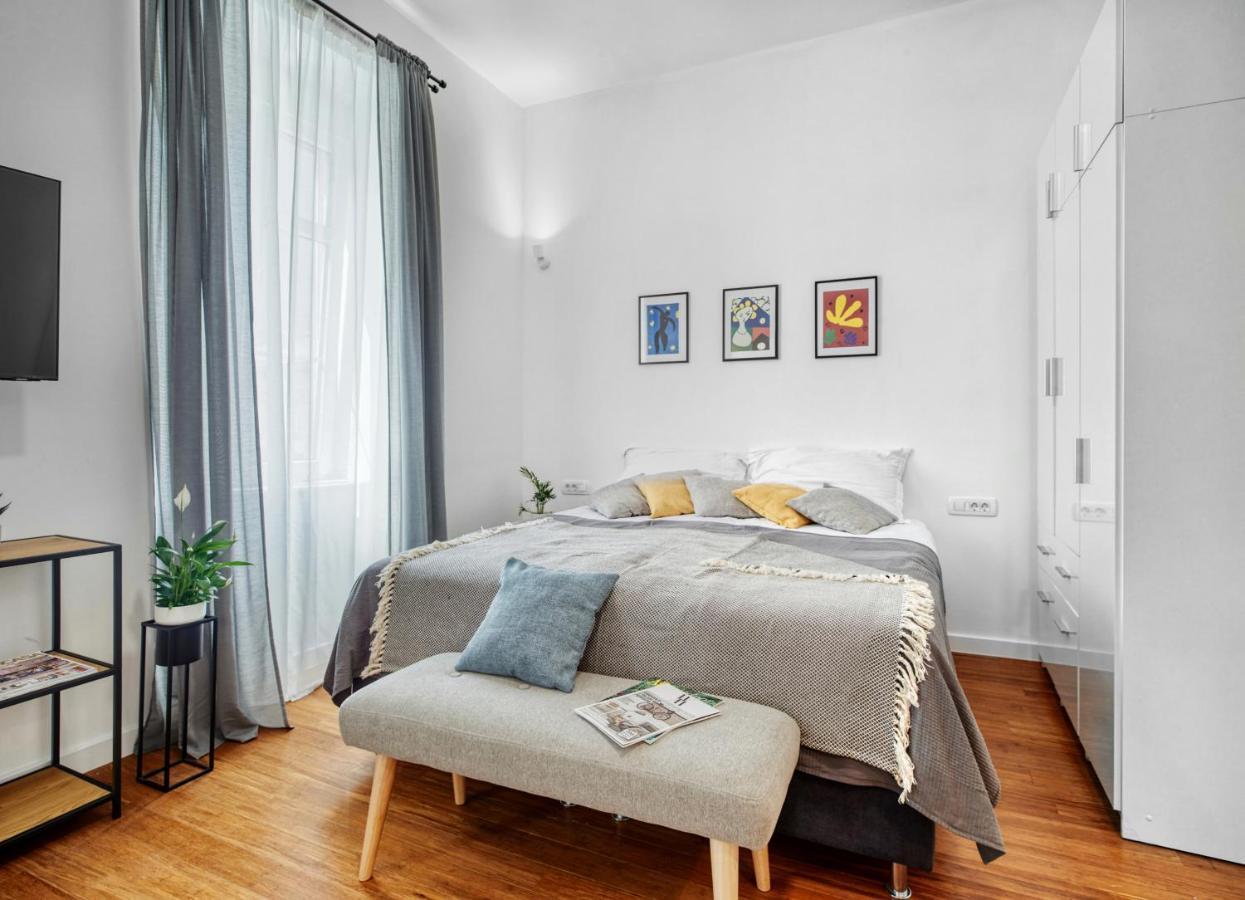 Berry Berry Studios By Flat White Zagreb Extérieur photo