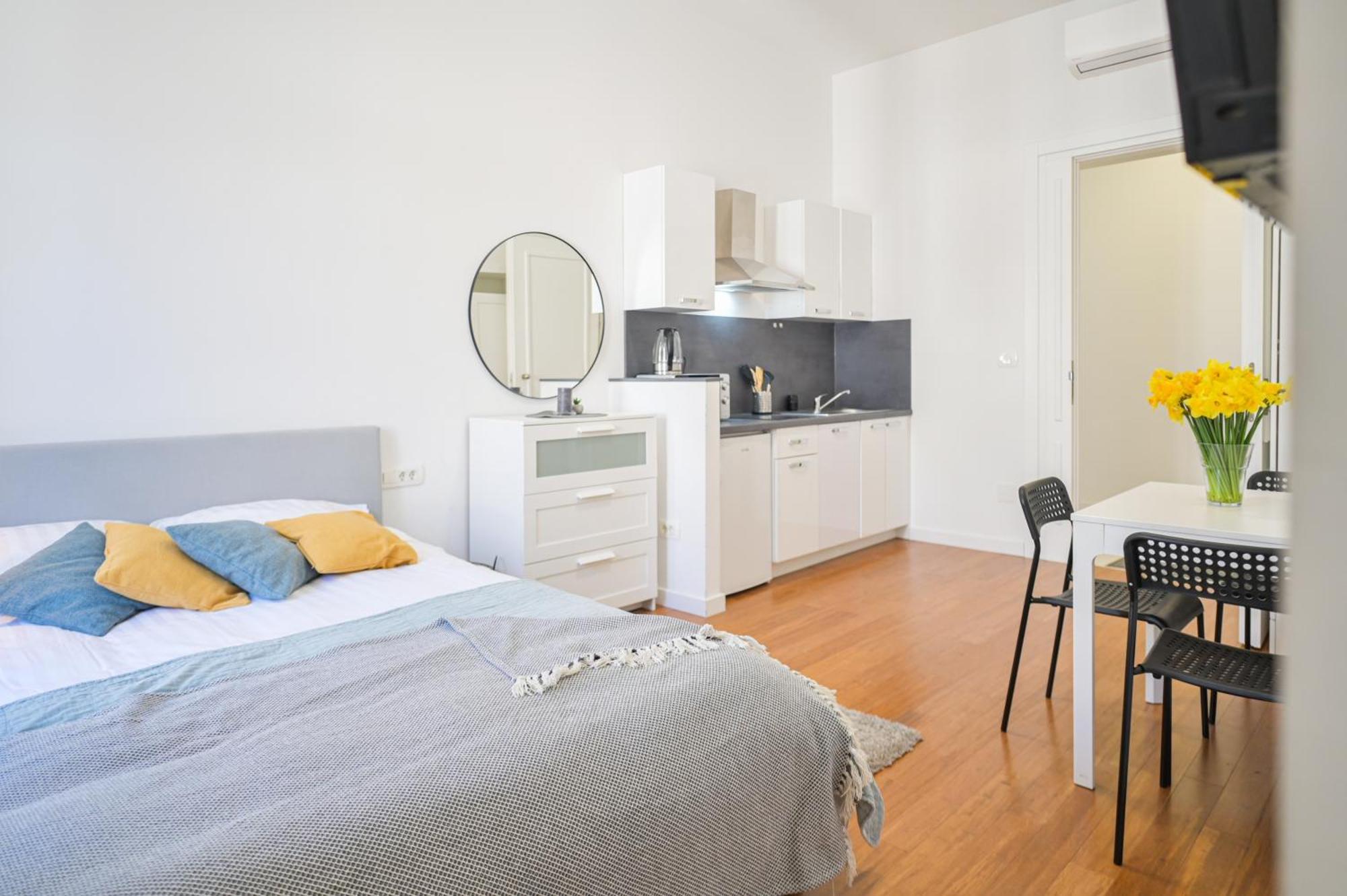 Berry Berry Studios By Flat White Zagreb Extérieur photo