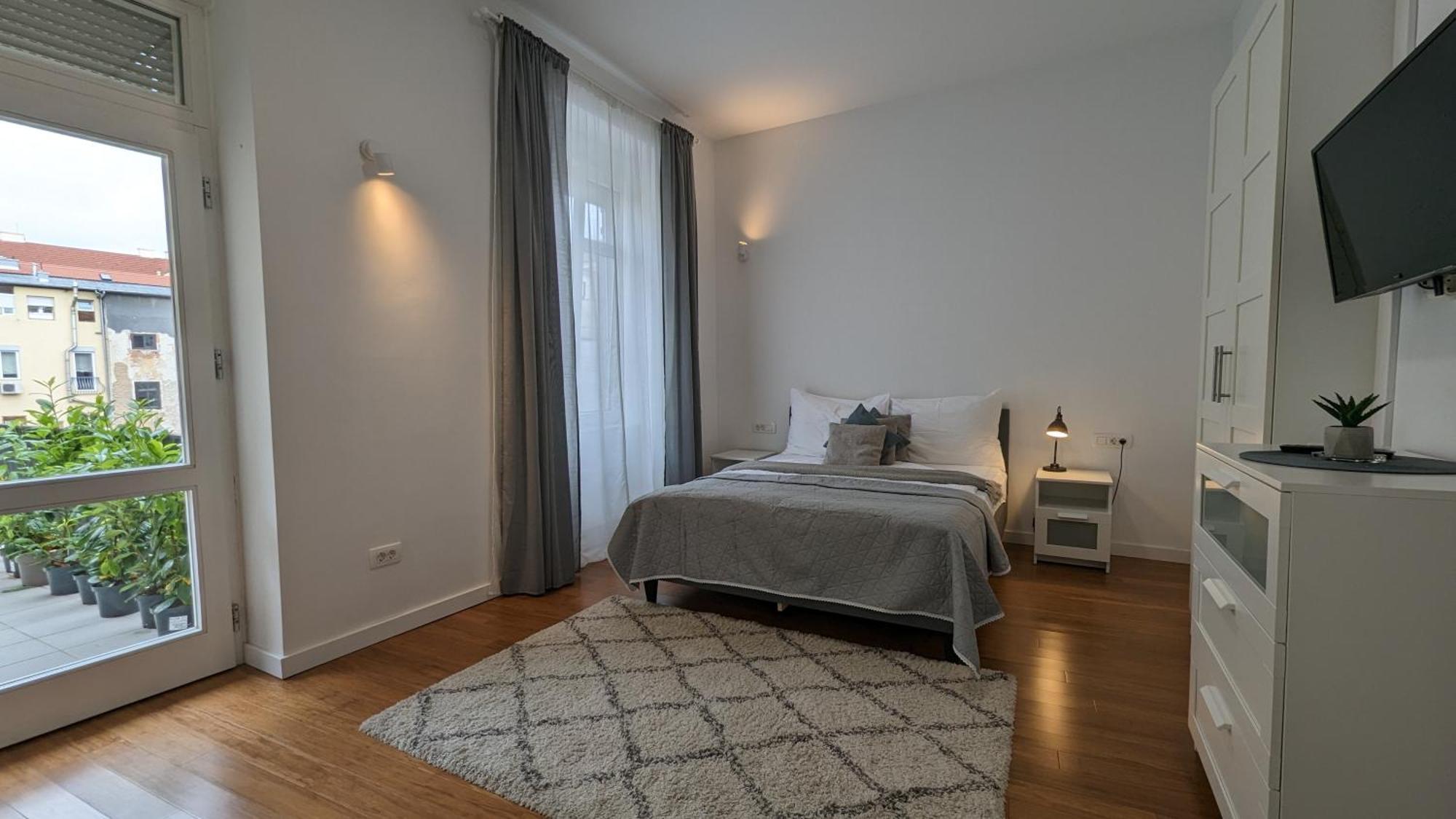 Berry Berry Studios By Flat White Zagreb Extérieur photo